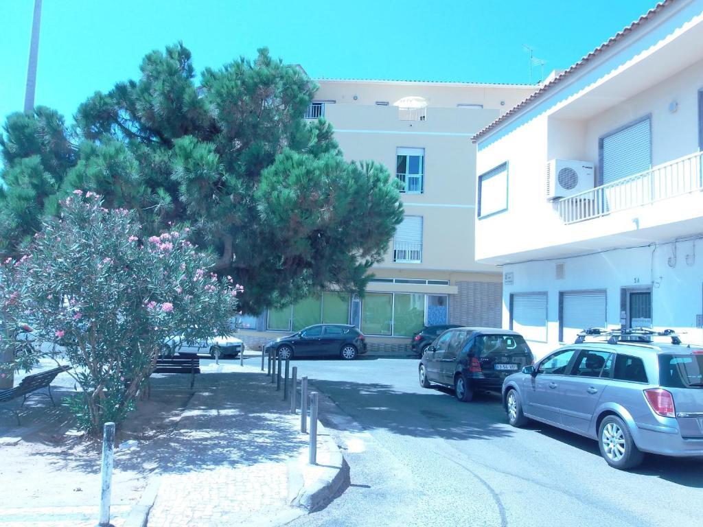 Guest House Pacifica Quarteira Εξωτερικό φωτογραφία